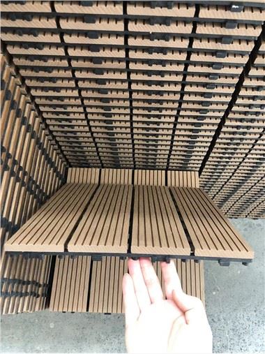 Blokujące zewnętrzne płytki tarasowe 300 * 300 mm DIY Wpc Tiles